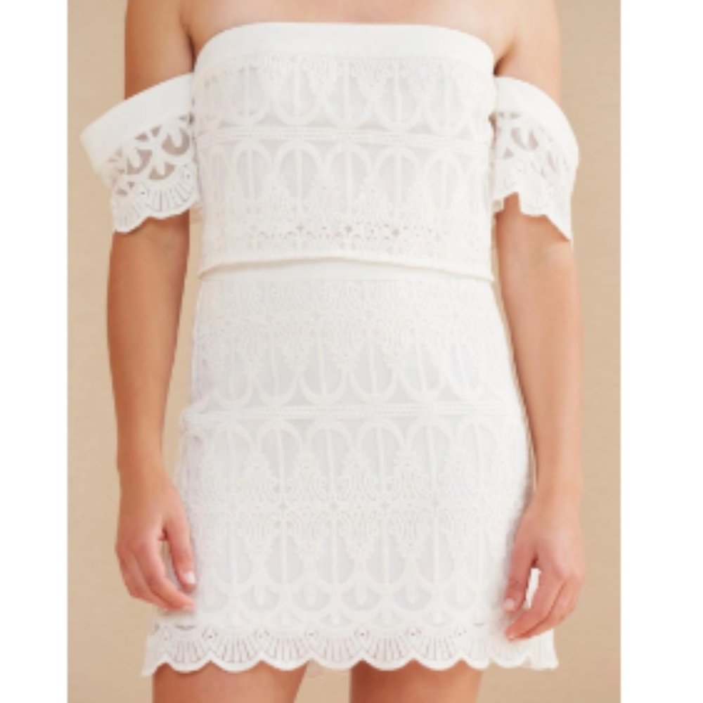 Finders Keepers Awake Ivory Lace set in sz Small